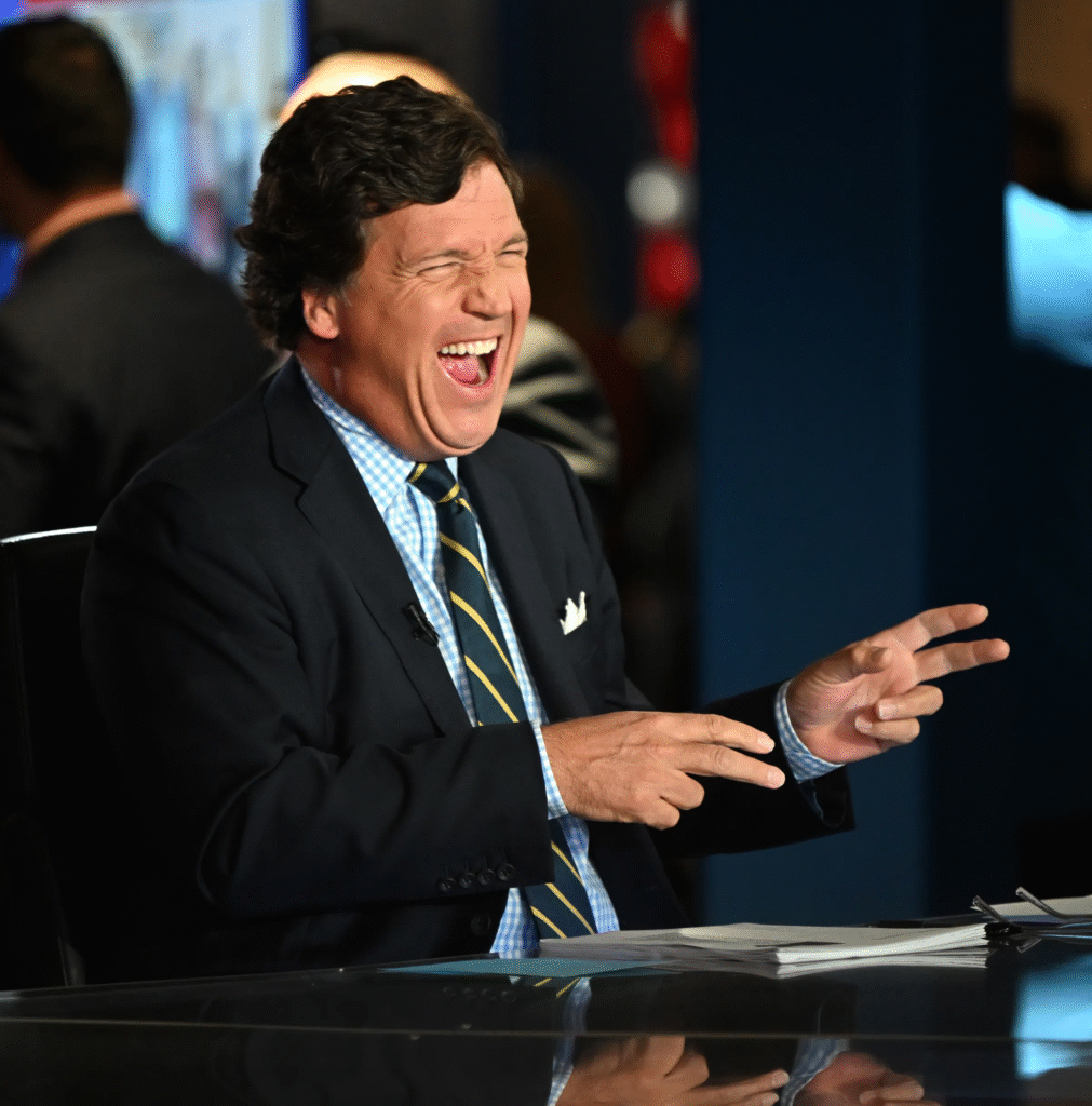 tucker carlson salary
